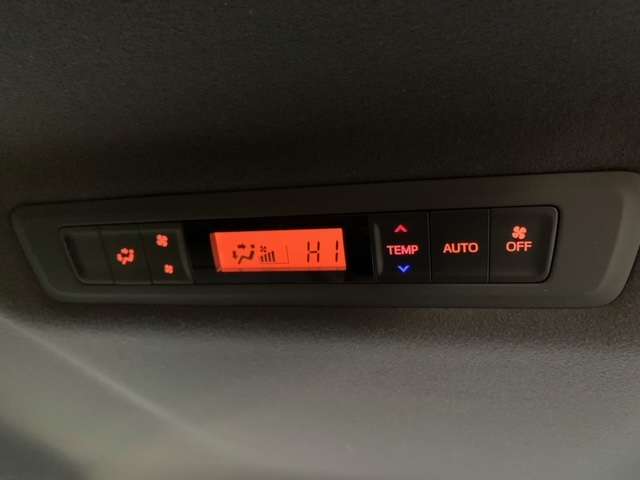 トヨタ ノア １．８ ハイブリッド Ｇ R1年 (東北) 99