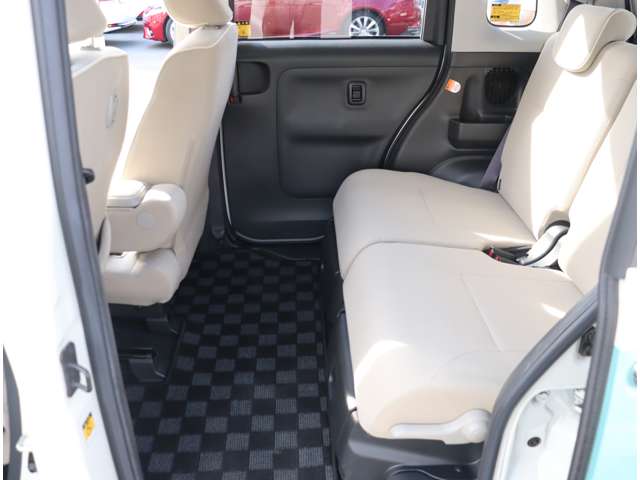 ダイハツ ムーヴ　キャンバス ６６０ Ｘ リミテッド メイクアップ ＳＡＩＩＩ H30年 (関東) 99