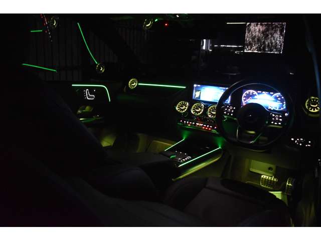 メルセデスベンツ Ｂクラス Ｂ２００Ｄ ＡＭＧライン ディーゼルターボ R2年 (関東) 99