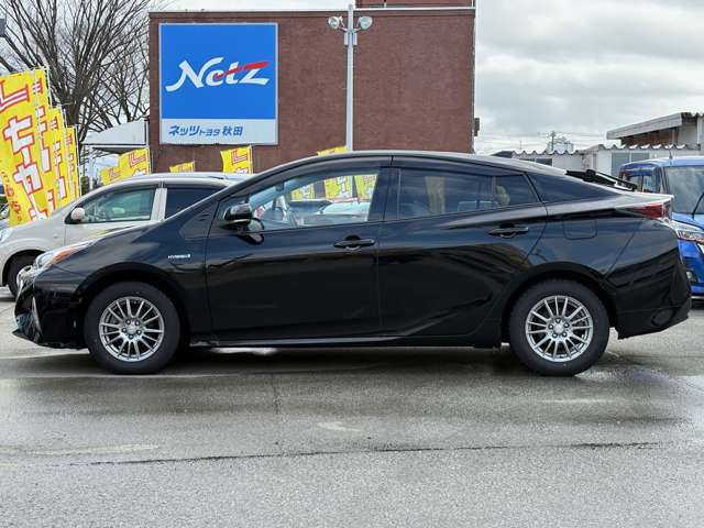 トヨタ プリウス １．８ Ａ Ｅ－ＦＯＵＲ ４ＷＤ H28年 (東北) 99