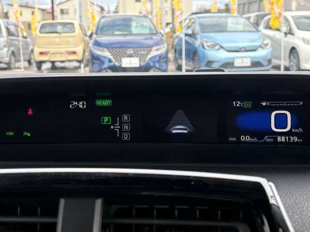 トヨタ プリウス １．８ Ａ Ｅ－ＦＯＵＲ ４ＷＤ H28年 (東北) 99