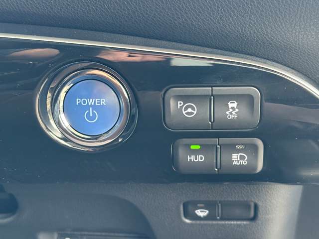 トヨタ プリウス １．８ Ａ Ｅ－ＦＯＵＲ ４ＷＤ H28年 (東北) 99