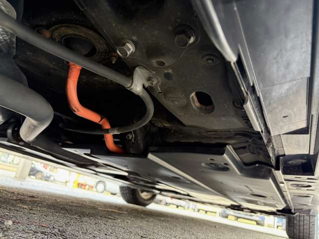 トヨタ プリウス １．８ Ａ Ｅ－ＦＯＵＲ ４ＷＤ H28年 (東北) 99