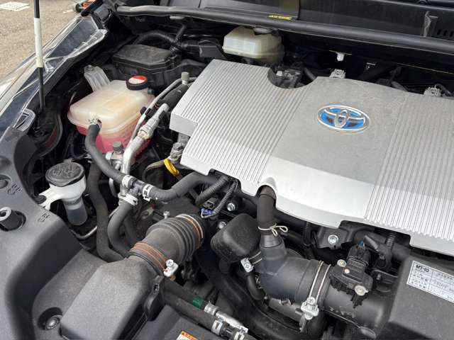 トヨタ プリウス １．８ Ａ Ｅ－ＦＯＵＲ ４ＷＤ H28年 (東北) 99