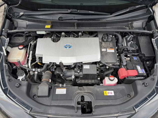 トヨタ プリウス １．８ Ａ Ｅ－ＦＯＵＲ ４ＷＤ H28年 (東北) 99