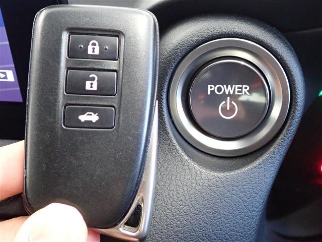 レクサス ＩＳ３００ｈ Ｆスポーツ R4年 (関東) 99