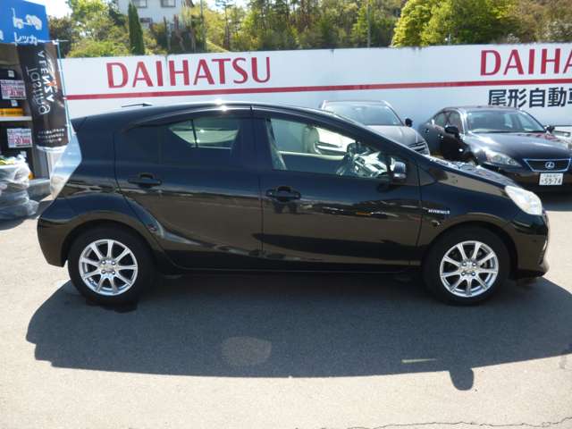 トヨタ アクア １．５ Ｓ H25年 (東北) 99