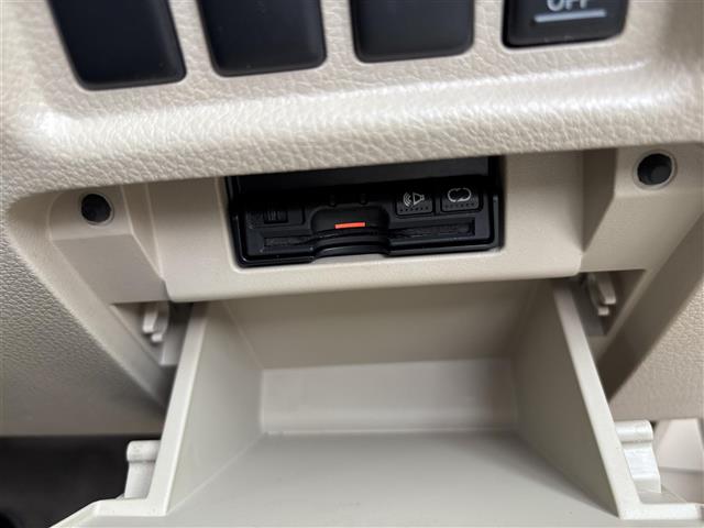 日産 エルグランド ２．５ ２５０ＸＧ H22年 (関東) 99