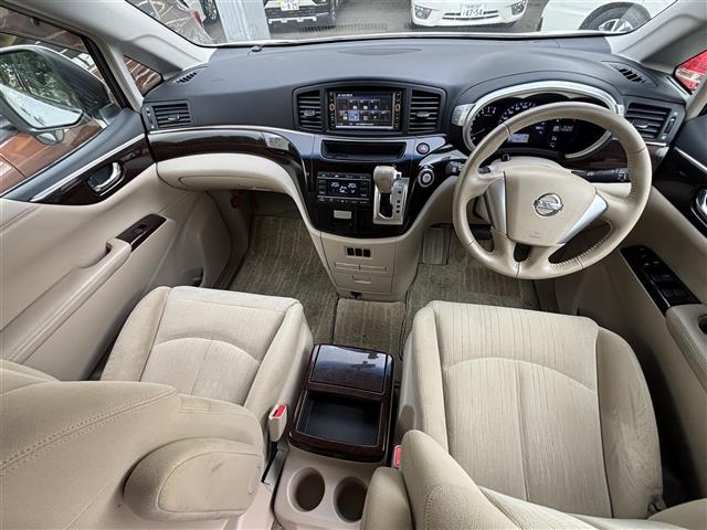 日産 エルグランド ２．５ ２５０ＸＧ H22年 (関東) 99