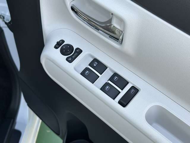 ダイハツ ムーヴ　キャンバス ６６０ ストライプス Ｇ R6年 (東海) 99