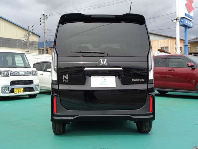 ホンダ Ｎ　ＢＯＸ カスタム ６６０ ターボ R7年 () 99