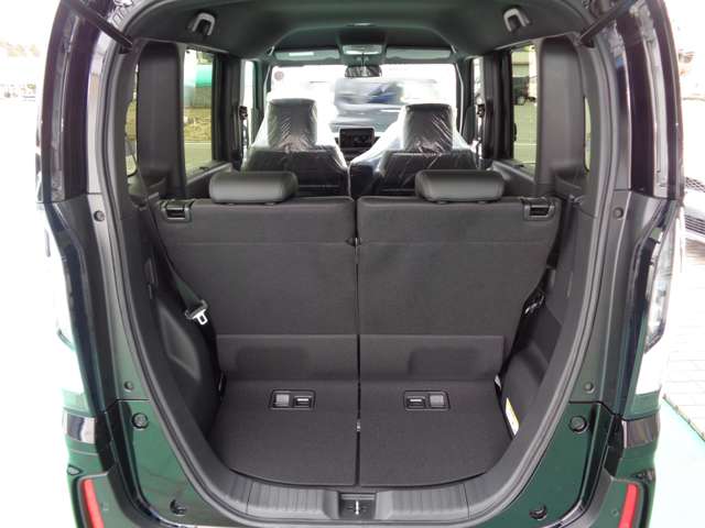 ホンダ Ｎ　ＢＯＸ カスタム ６６０ ターボ R7年 () 99