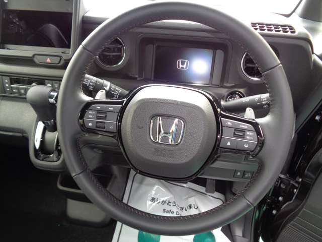 ホンダ Ｎ　ＢＯＸ カスタム ６６０ ターボ R7年 () 99