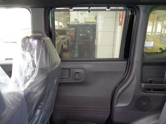 ホンダ Ｎ　ＢＯＸ カスタム ６６０ ターボ R7年 () 99