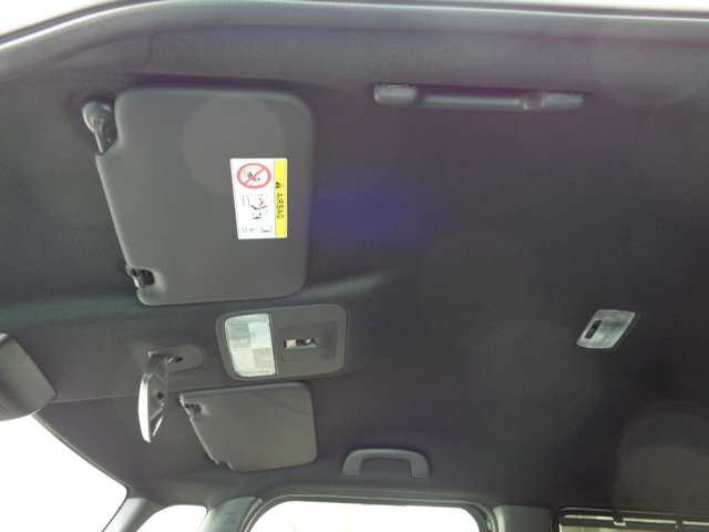 ホンダ Ｎ　ＢＯＸ カスタム ６６０ ターボ R7年 () 99