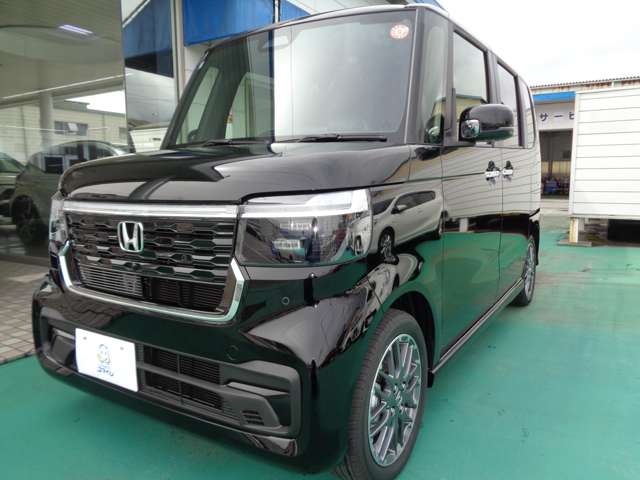 ホンダ Ｎ　ＢＯＸ カスタム ６６０ ターボ R7年 () 99