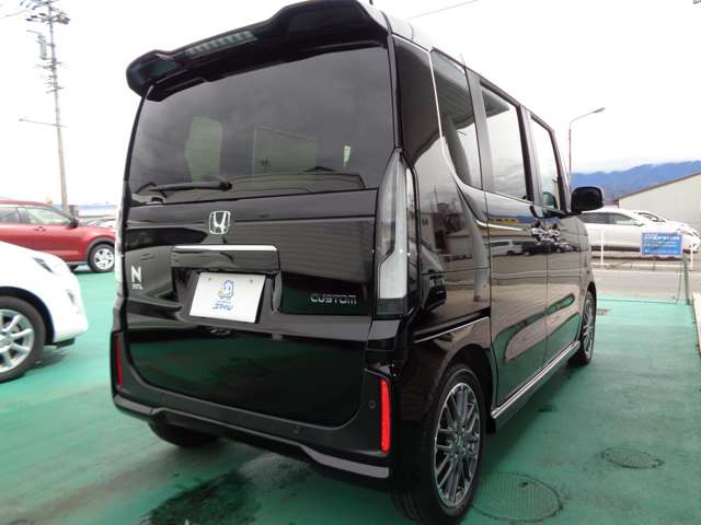 ホンダ Ｎ　ＢＯＸ カスタム ６６０ ターボ R7年 () 99