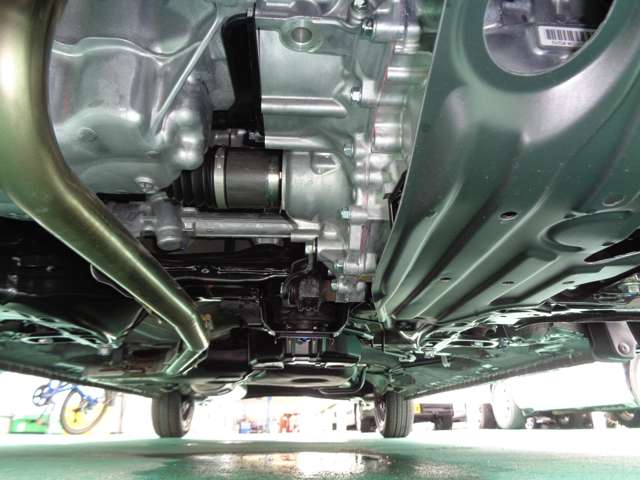 ホンダ Ｎ　ＢＯＸ カスタム ６６０ ターボ R7年 () 99