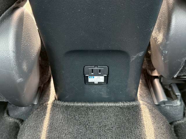 トヨタ プリウス １．８ Ｓ R4年 (九州・沖縄) 99