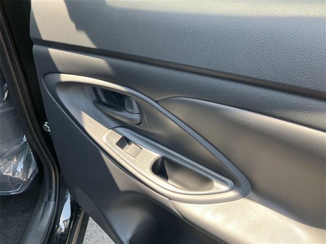 トヨタ ヤリスクロス １．５ Ｇ R7年 (東海) 99