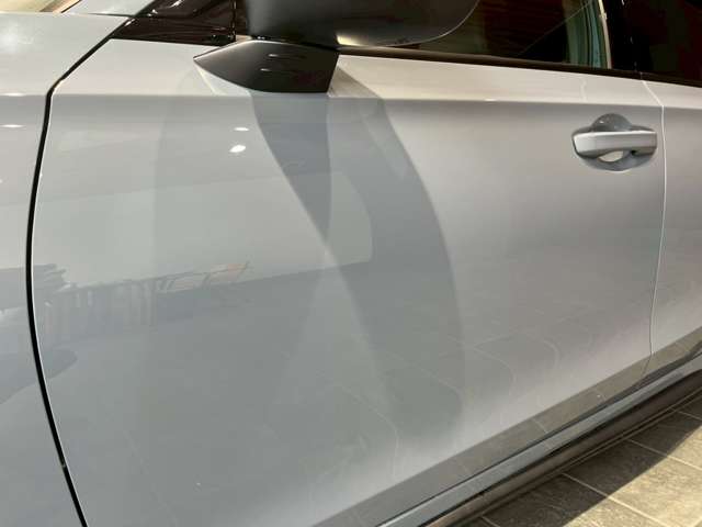 ホンダ シビック　ハイブリッド ２．０ Ｅ：ＨＥＶ R4年 (近畿) 99