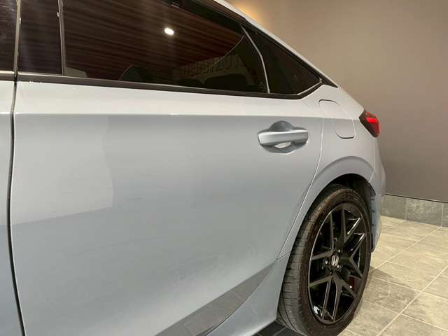 ホンダ シビック　ハイブリッド ２．０ Ｅ：ＨＥＶ R4年 (近畿) 99