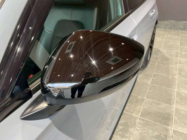 ホンダ シビック　ハイブリッド ２．０ Ｅ：ＨＥＶ R4年 (近畿) 99