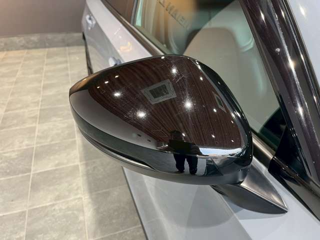 ホンダ シビック　ハイブリッド ２．０ Ｅ：ＨＥＶ R4年 (近畿) 99