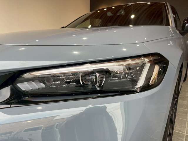 ホンダ シビック　ハイブリッド ２．０ Ｅ：ＨＥＶ R4年 (近畿) 99