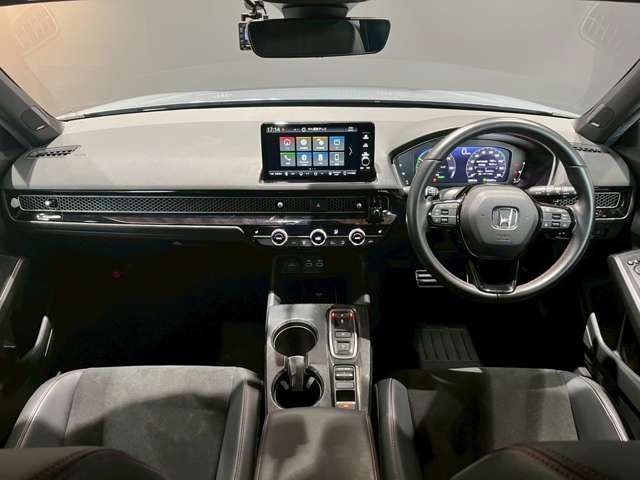 ホンダ シビック　ハイブリッド ２．０ Ｅ：ＨＥＶ R4年 (近畿) 99
