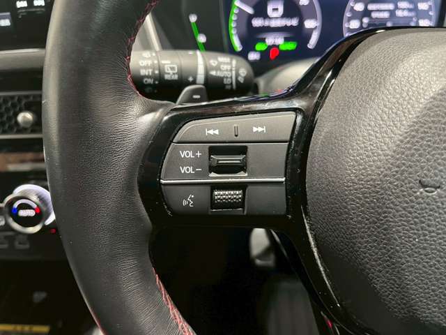 ホンダ シビック　ハイブリッド ２．０ Ｅ：ＨＥＶ R4年 (近畿) 99