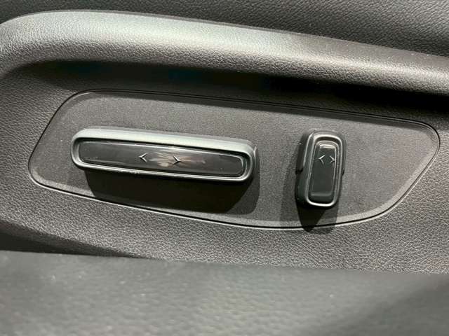 ホンダ シビック　ハイブリッド ２．０ Ｅ：ＨＥＶ R4年 (近畿) 99