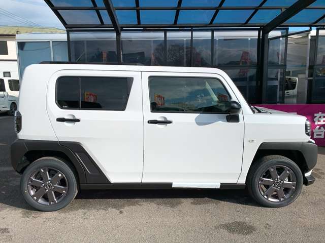 ダイハツ タフト ６６０ Ｇ ダーククロム ベンチャー R6年 (九州・沖縄) 99