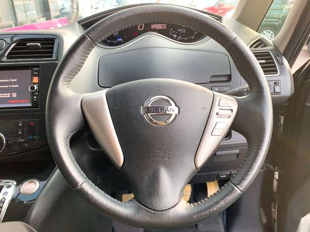 日産 セレナ ２．０ ハイウェイスター Ｇ Ｓ－ＨＹＢＲＩＤ H25年 (九州・沖縄) 99