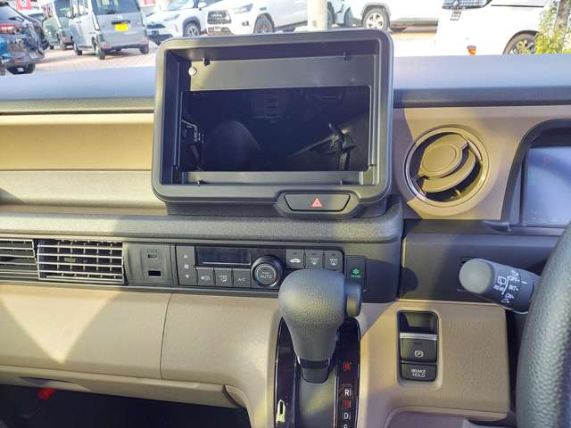 ホンダ Ｎ　ＢＯＸ ジョイ ６６０ ２トーン R6年 (九州・沖縄) 99