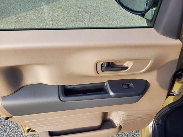 ホンダ Ｎ　ＢＯＸ ジョイ ６６０ ２トーン R6年 (九州・沖縄) 99