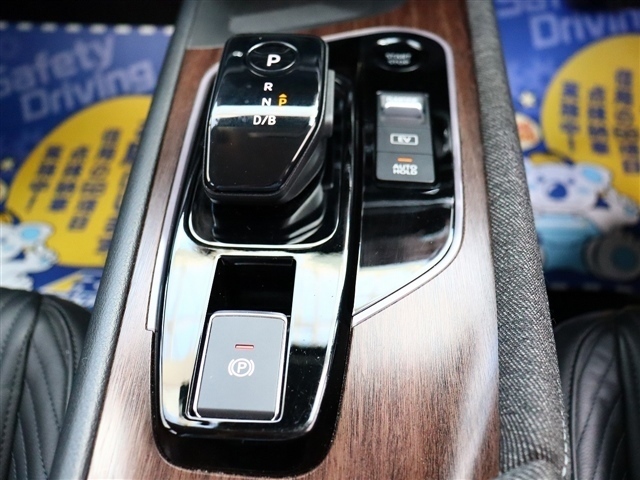 日産 ノートオーラ １．２ Ｇ レザーエディション R3年 () 99