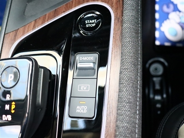 日産 ノートオーラ １．２ Ｇ レザーエディション R3年 () 99