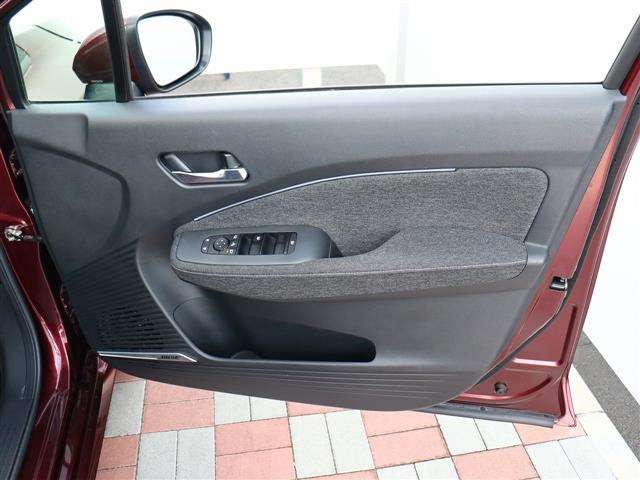 日産 ノートオーラ １．２ Ｇ レザーエディション R3年 () 99