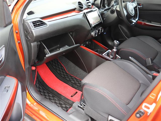 スズキ スイフト スポーツ １．４ R3年 (関東) 99