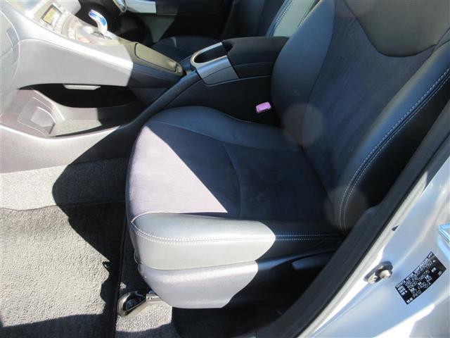 トヨタ プリウス １．８ Ｇ ツーリングセレクション H24年 (関東) 99