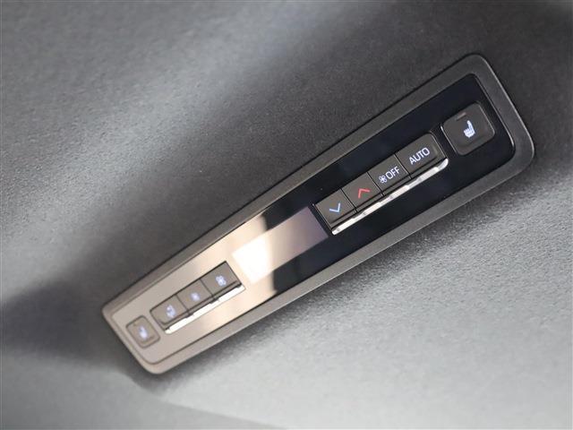 トヨタ ヴォクシー １．８ ハイブリッド Ｓ－Ｚ R7年 (東海) 99