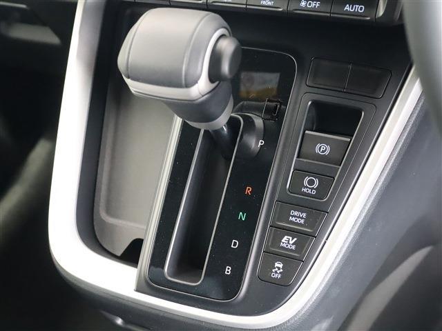 トヨタ ヴォクシー １．８ ハイブリッド Ｓ－Ｚ R7年 (東海) 99