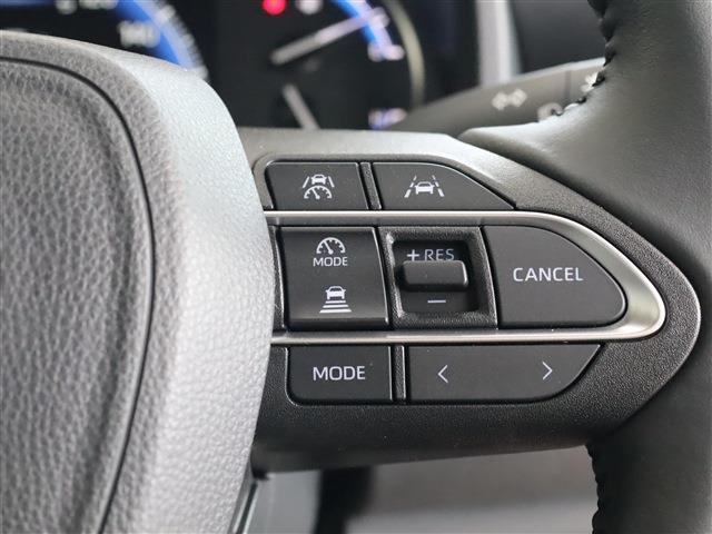 トヨタ ヴォクシー １．８ ハイブリッド Ｓ－Ｚ R7年 (東海) 99