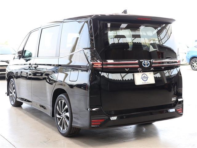 トヨタ ヴォクシー １．８ ハイブリッド Ｓ－Ｚ R7年 (東海) 99