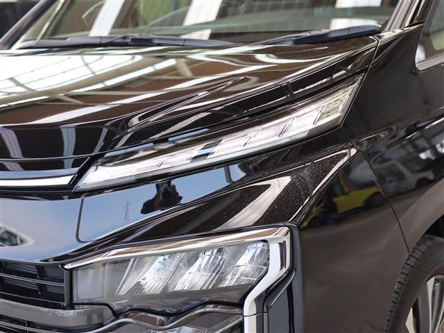 トヨタ ヴォクシー １．８ ハイブリッド Ｓ－Ｚ R7年 (東海) 99