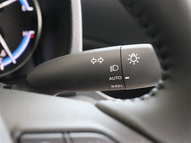 トヨタ ヴォクシー １．８ ハイブリッド Ｓ－Ｚ R7年 (東海) 99