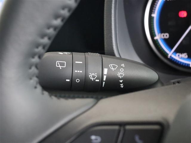 トヨタ ヴォクシー １．８ ハイブリッド Ｓ－Ｚ R7年 (東海) 99