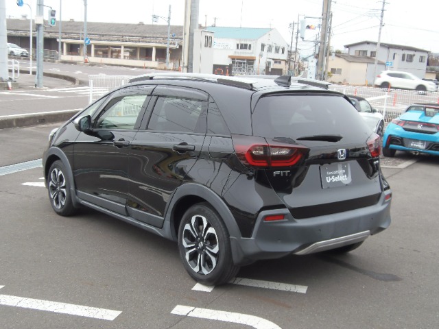 ホンダ フィット　ハイブリッド １．５ Ｅ：ＨＥＶ クロスター R2年 (東海) 99