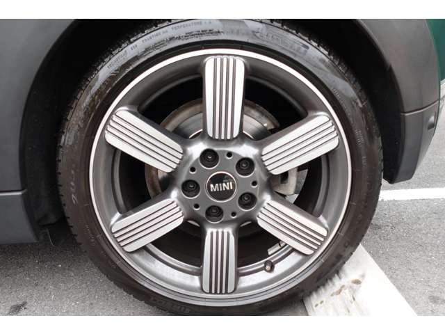 ミニ ミニ クーパー ３ドア ６０イヤーズ エディション ＤＣＴ R2年 (近畿) 99